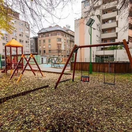 Cute With Ac Budapest